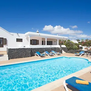 Marazul Playa Blanca (Lanzarote)